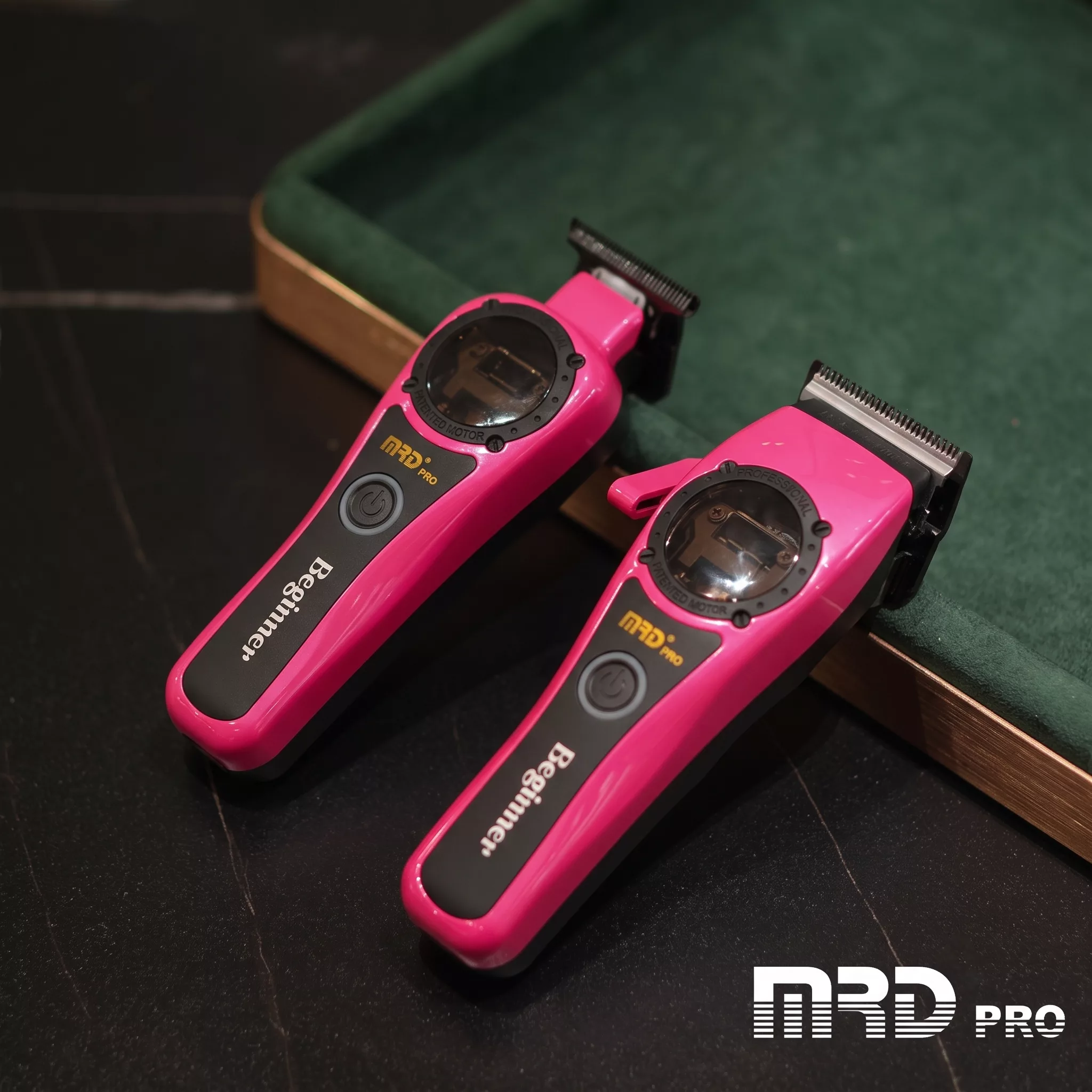 MRDPRO SET HC-999(WHITE) Hair Clipper – High-Speed Trimmer, Edge Liner, 11,000 RPM - Image 3